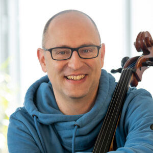 19 Benedikt Breinl_Cello, Vaterstetten Zorneding